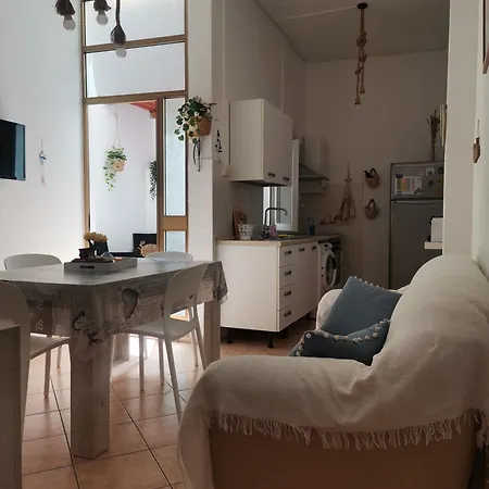 Casa Polpo Giallo Vakantiehuis *