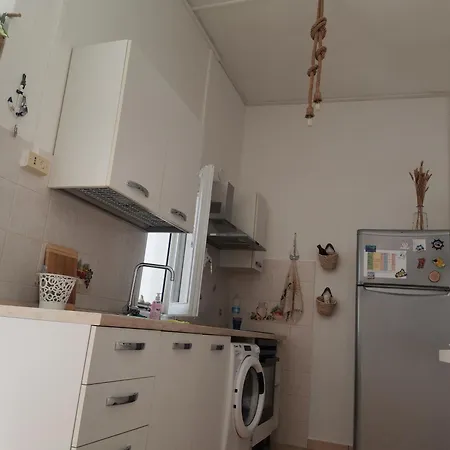 Casa Polpo Giallo Vakantiehuis SantʼAntìoco